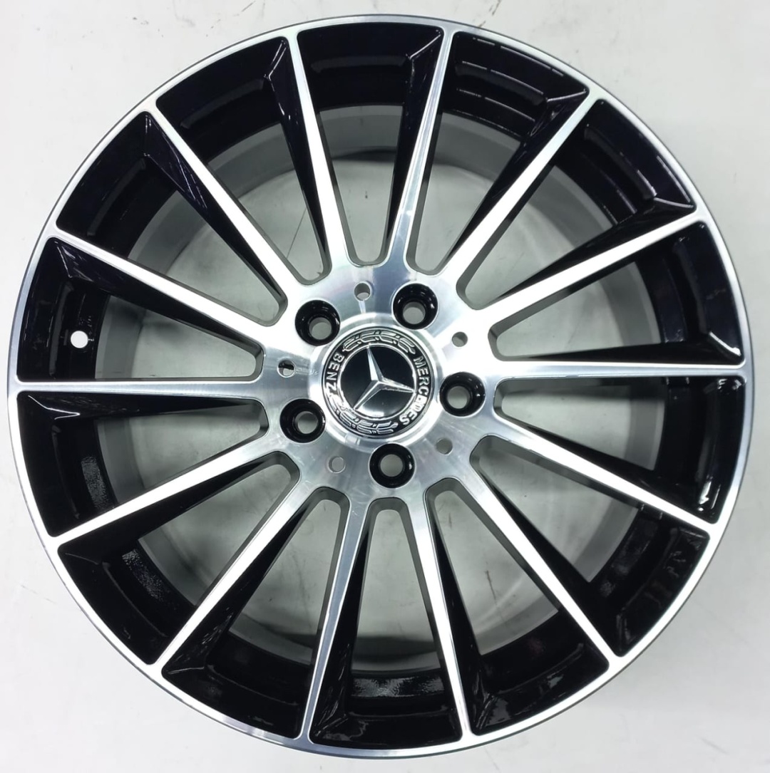 Mercedes-Benz Mercedes Benz Z3 8x17/5x112 D66.6 ET38 4 диска черный, серебристый