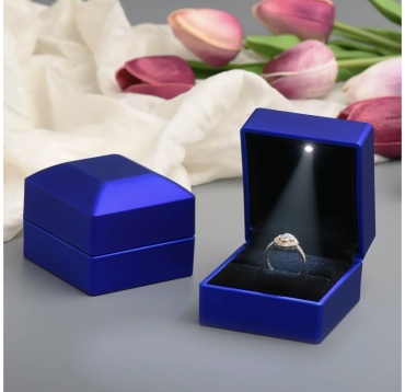 Футляр для украшений Diamond Ceramics 1 шт, 6х6х6 см