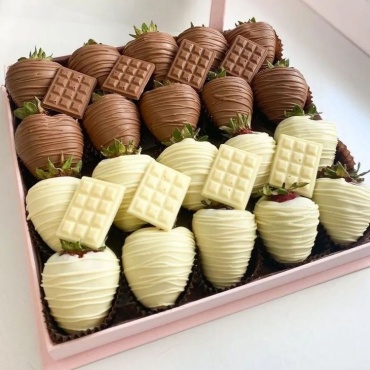 Chocobar Almaty M20 20х20 см