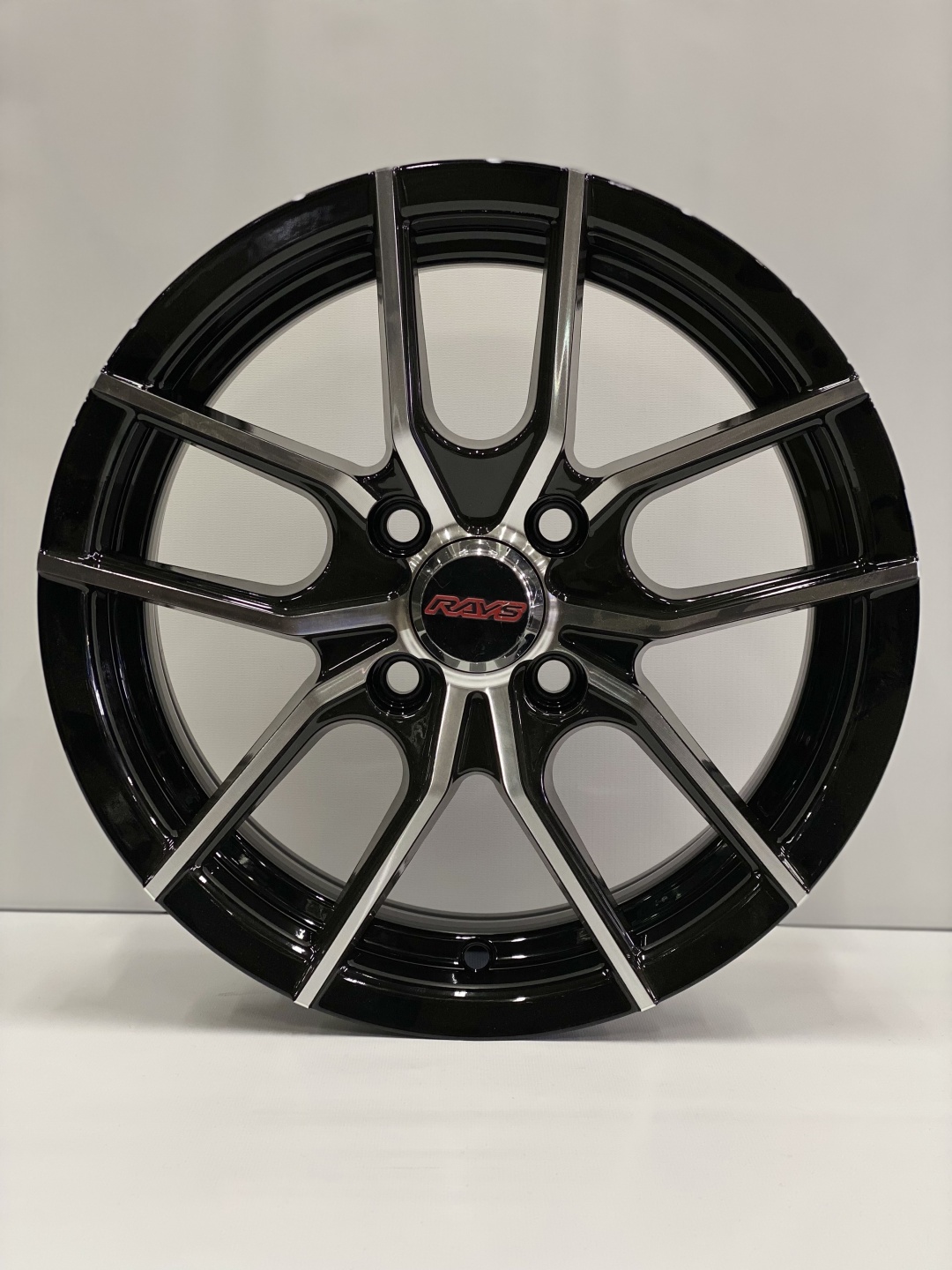 Racing 5263 6x14/4x100 D67.1 ET35 черный