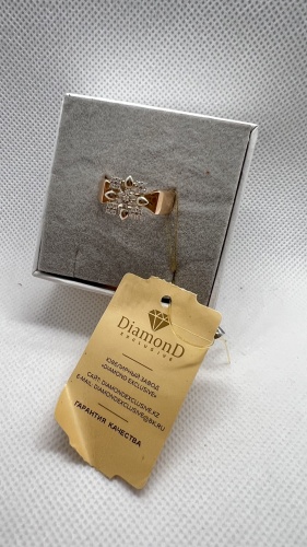 Diamond 148276358 размер 18 вес 3.11 г золото, без вставок, фианит
