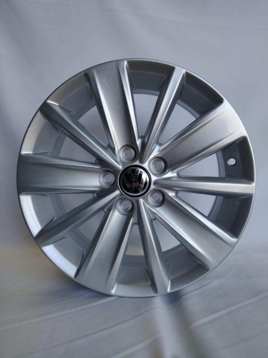 RS 196 6x15/5x100 D57.1 ET40 серебристый