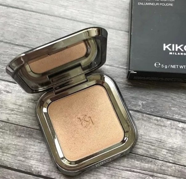 Пудра KIKO Glow Fusion сухая 02 темно-бежевый