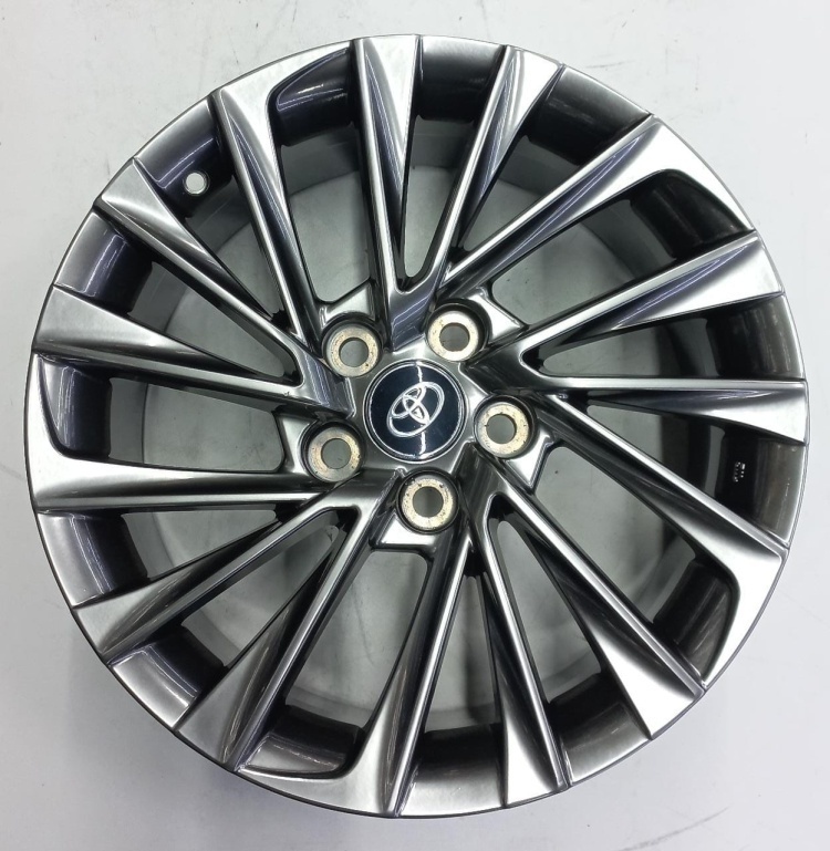 Wheels 898 7.5x17/5x114.3 D60.1 ET40 графит