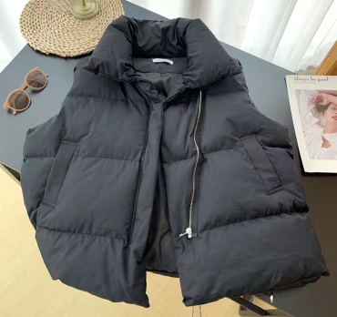 Жилет IN STYLE черный