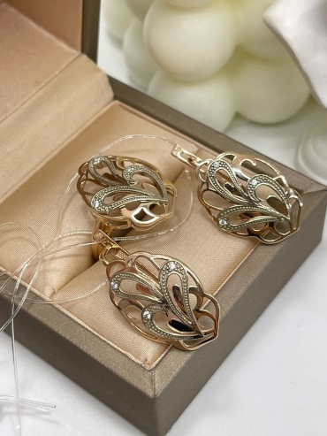 Kausar Gold 883836 вес 8.47 г золото, фианит