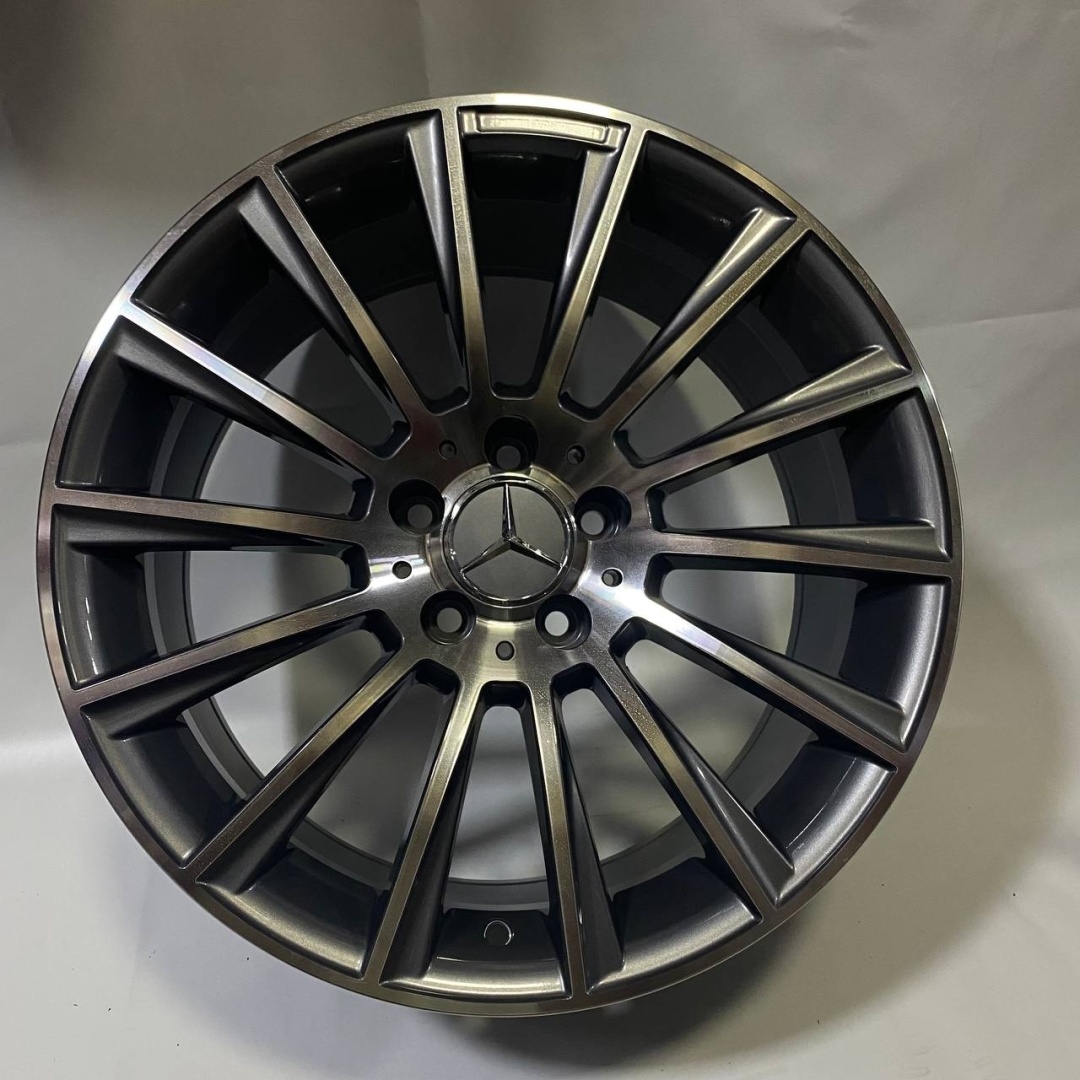LVZ 1048 8.5x18/5x112 D66.45 ET35 серебристый