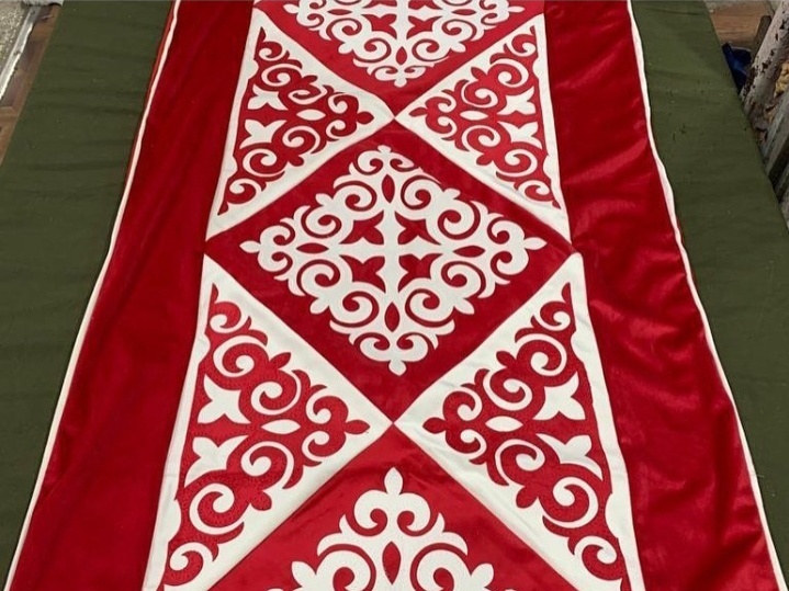 Чехол для корпе 220x80 см, без наполнителя, красный
