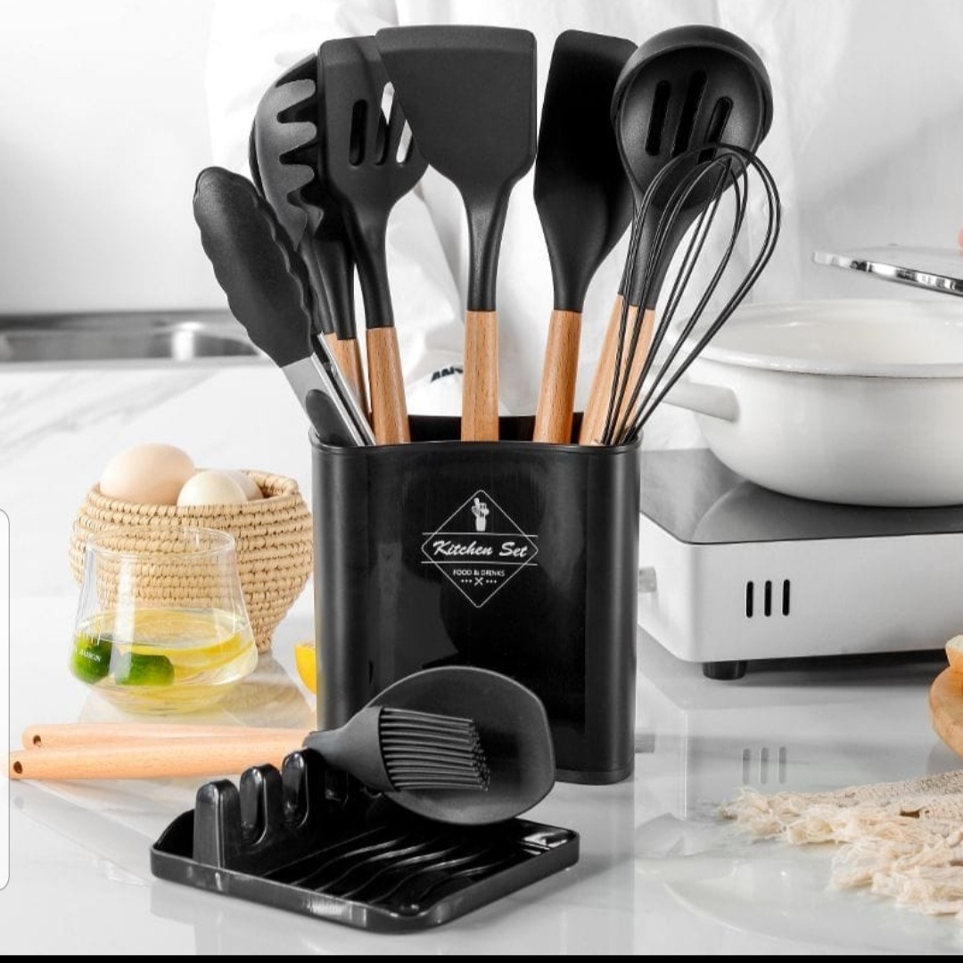 Набор кухонных инструментов Kitchen дерево, силикон, 12 шт