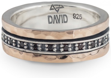 DAVID R822GR размер 21.5 вес 7 г серебро, золото, гранат