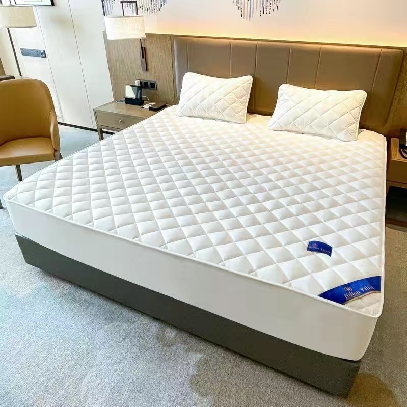Hilton наматрасник на резинке 6765 180x200 см, хлопок