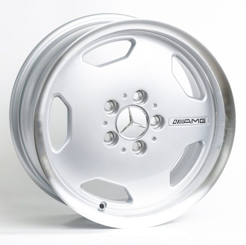 BW YL5270 7.5x16/5x112 D66.6 ET35 серебристый