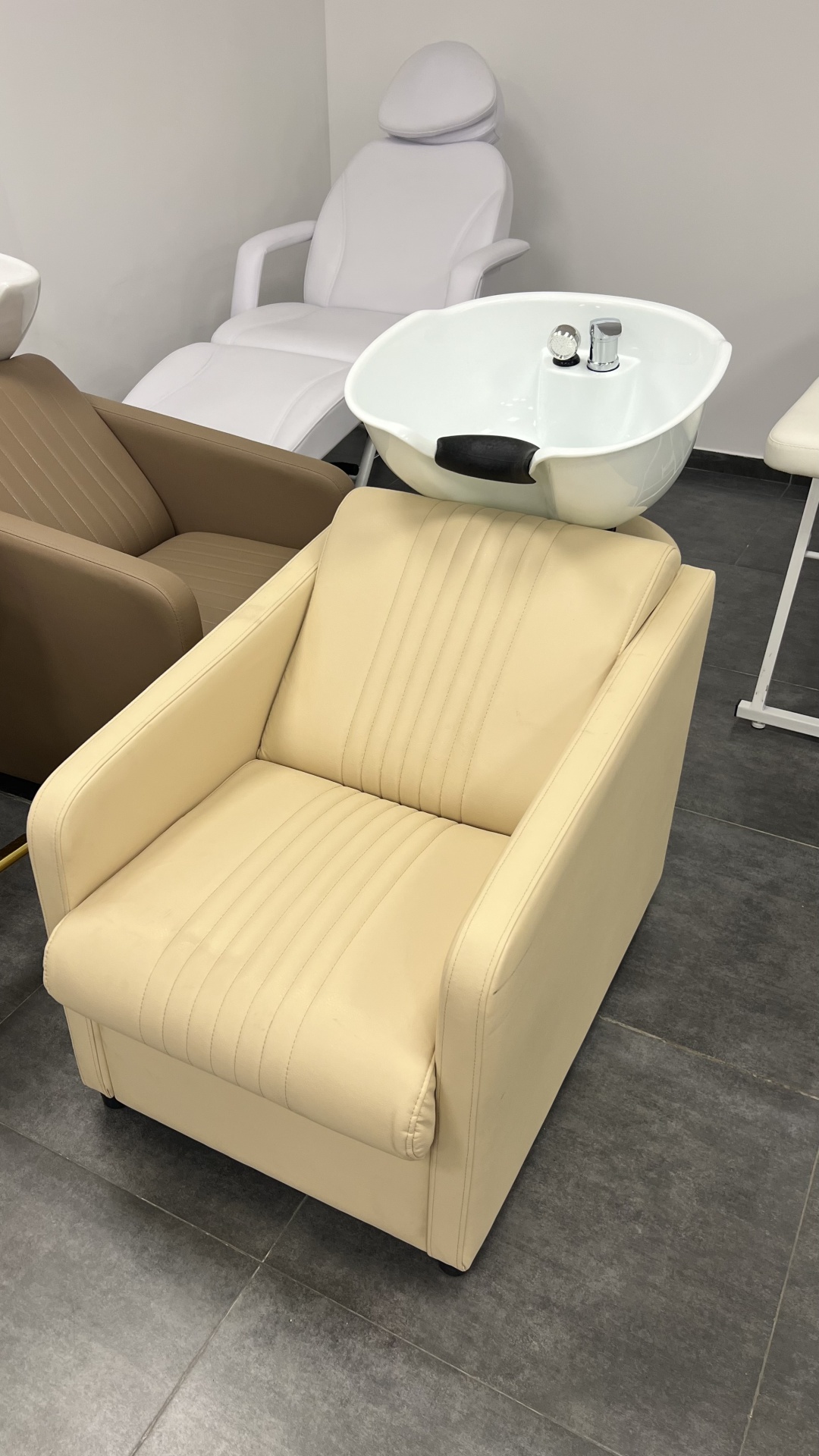 Мойка парикмахерская черный 65х45 см