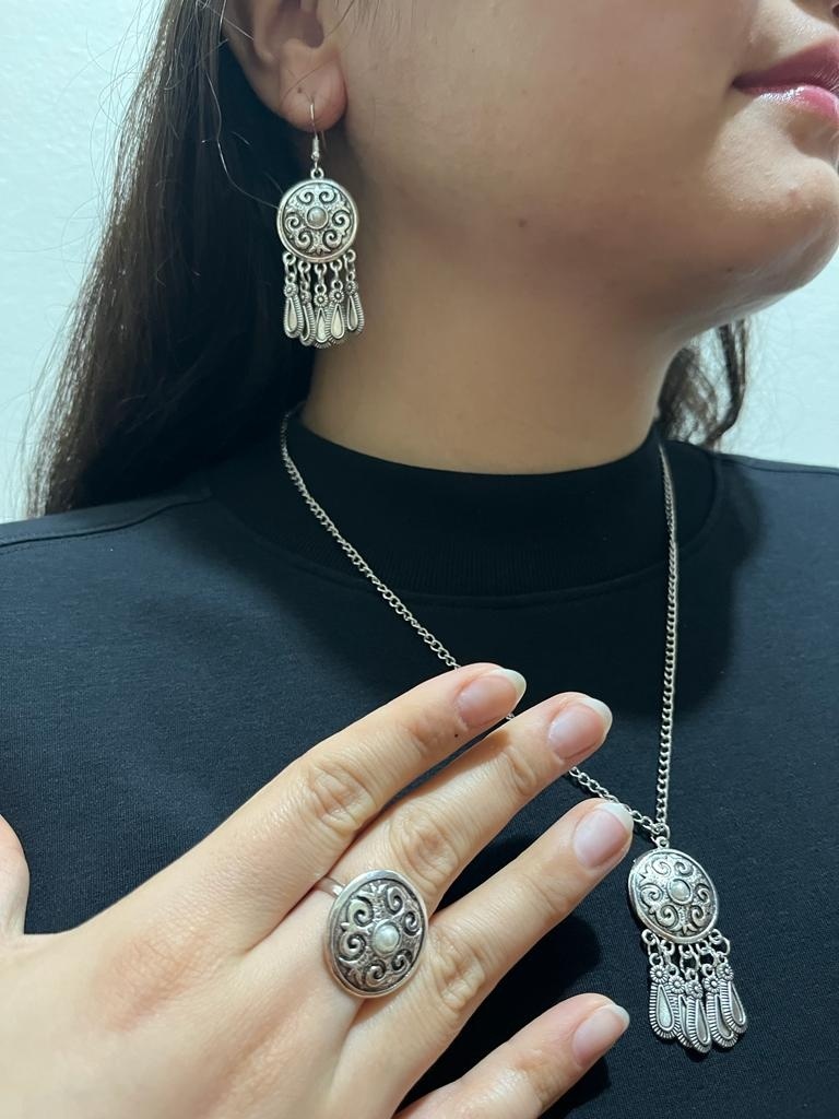 MAGMA collection бижутерный сплав, мельхиор, перламутр