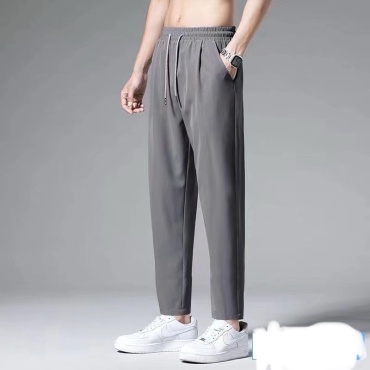 Спортивные брюки Urban Outfit серый, графит