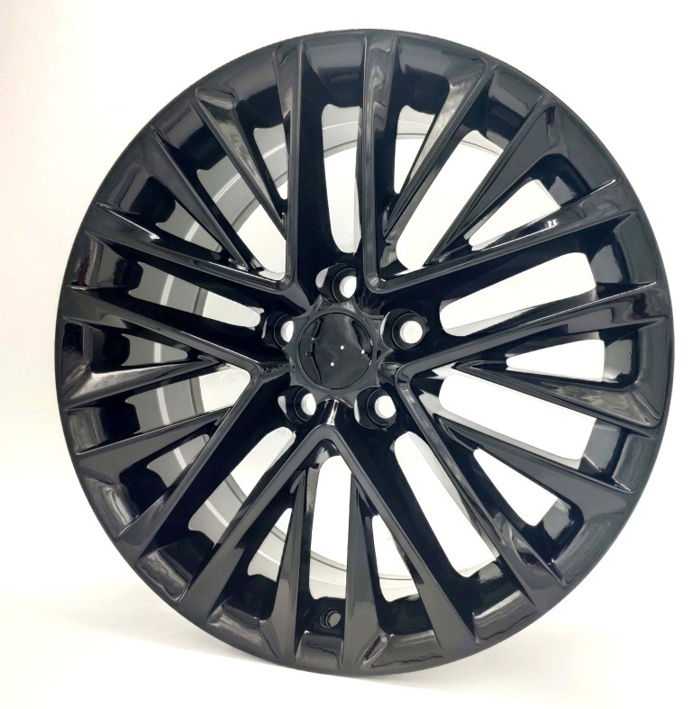 WorldWheels 86871 8x18/5x114.3 D60.1 ET35 синий