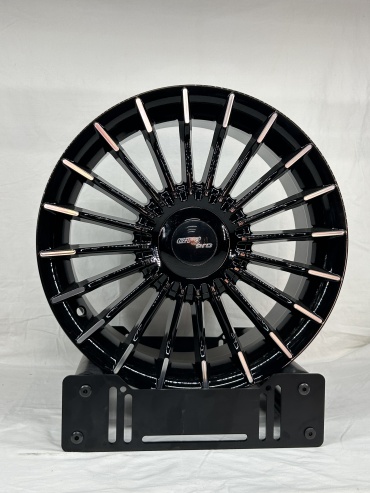 LKN Lkn1042 7x16/4x100 D67.1 ET35 4 диска черный, серебристый