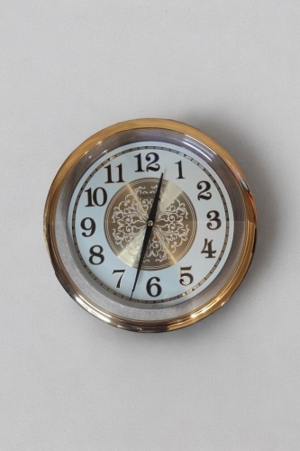 Часы механические Quartz 301-2, пластик
