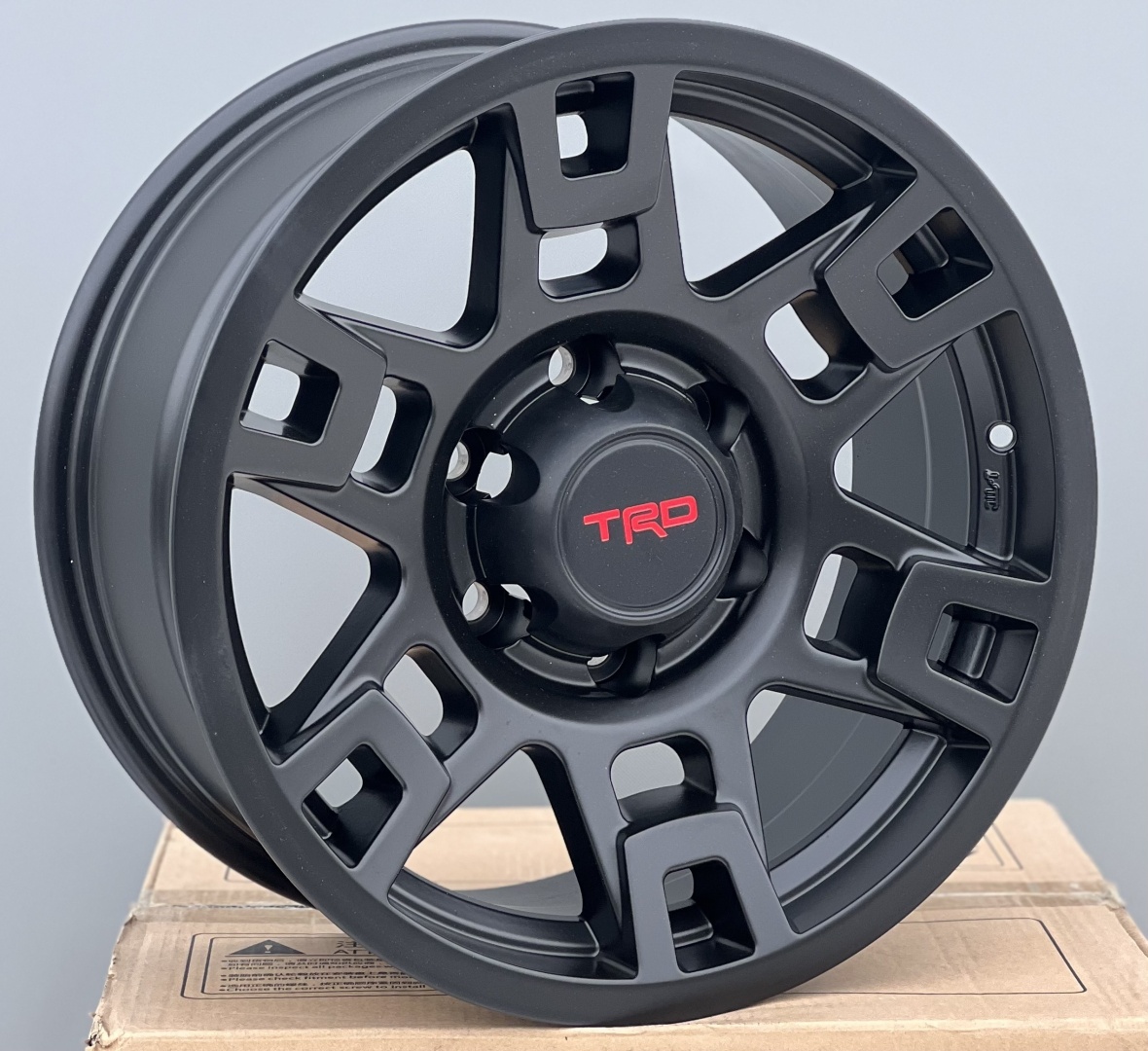 TRD 76082 8x17/6x139.7 D106.1 ET0 черный
