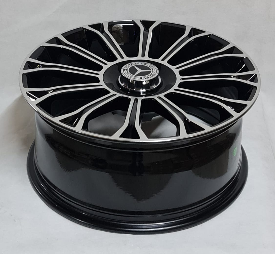 WorldWheels FBX003-18 8x18/5x112 D66.5 ET35 черный