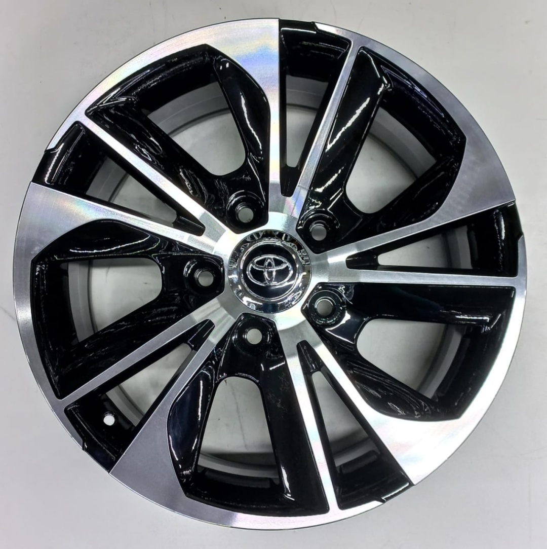 Toyota 5046 8.5x20 5x150 D110.1 ET56 черный, серебристый