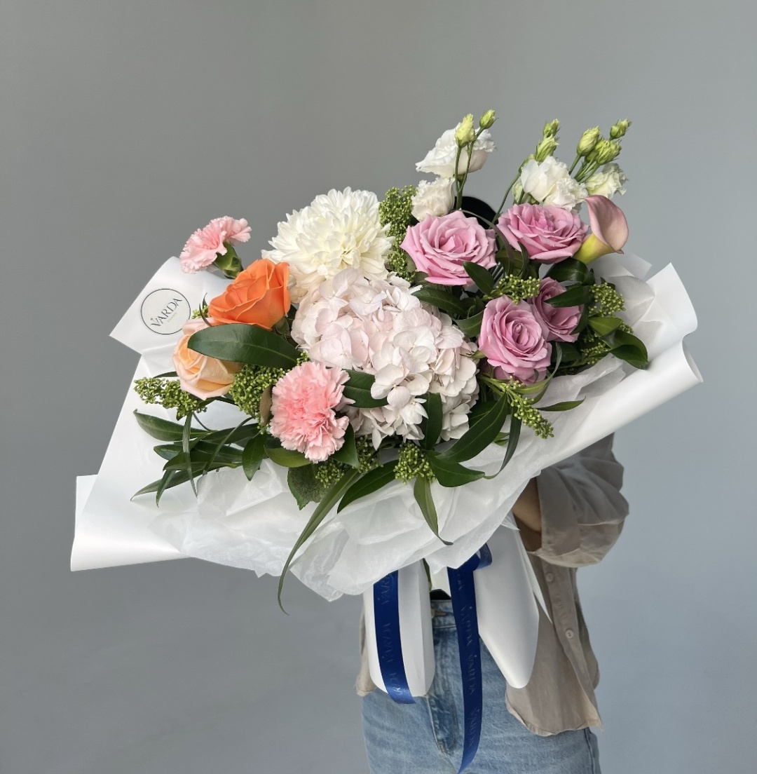 Купить VARDA Flowers Свежесть утра роза, хризантема, эустома, диантус ...