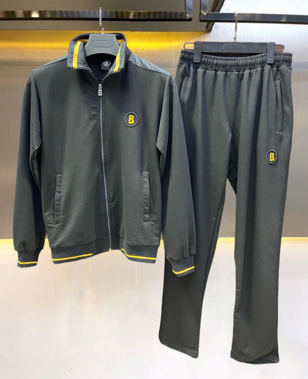 Спортивный костюм Pronto черный