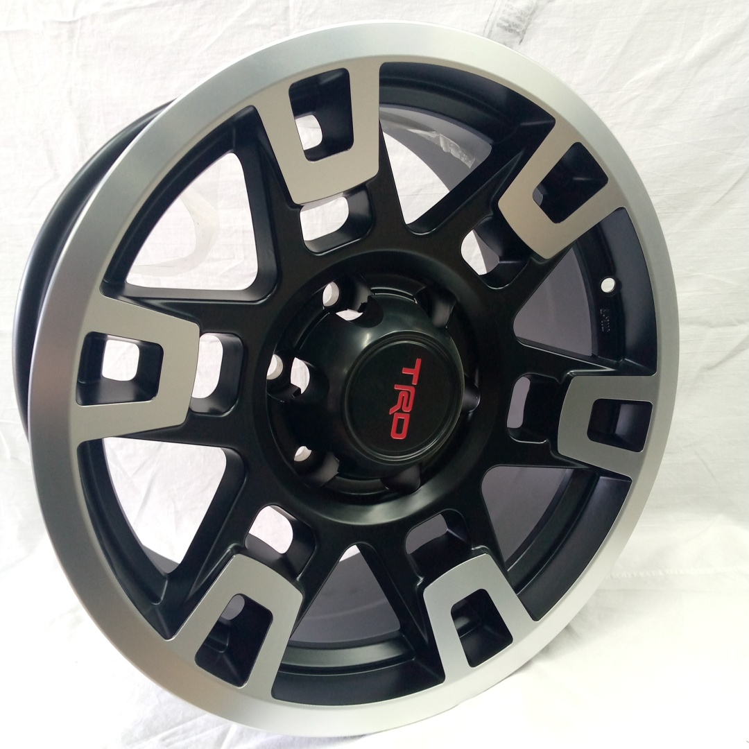 SSM 567 8x17/6x139.7 D106 ET0 черный, серебристый