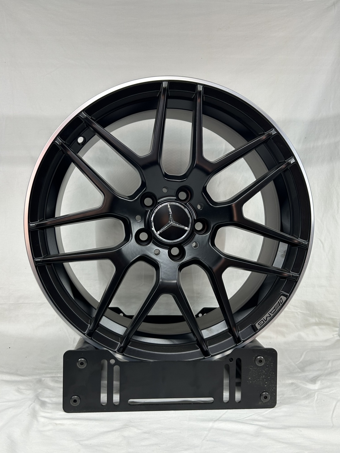 LKN Lkn115 8x18/5x112 D66.6 ET38 4 диска черный