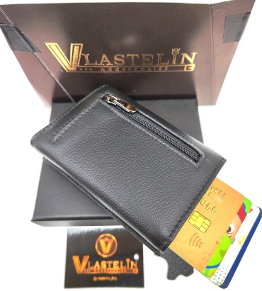 Картхолдер Vlastelin металл, натуральная кожа черный