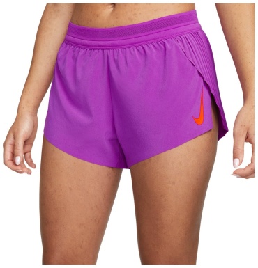 Спортивные шорты Nike фиолетовый