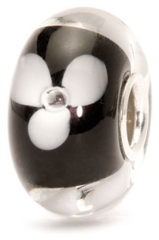 Шарм Trollbeads Белый цветок на черном TGLBE-10232 вес 1.95 г серебро, стекло