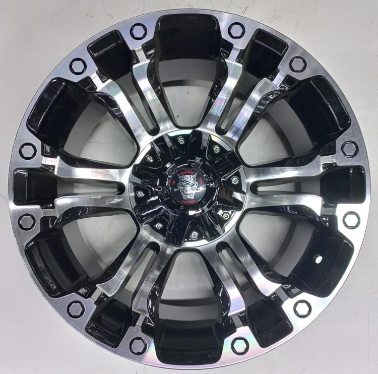 Wheels 133 9x18/6x139.7 D110.1 ET0 черный, серебристый