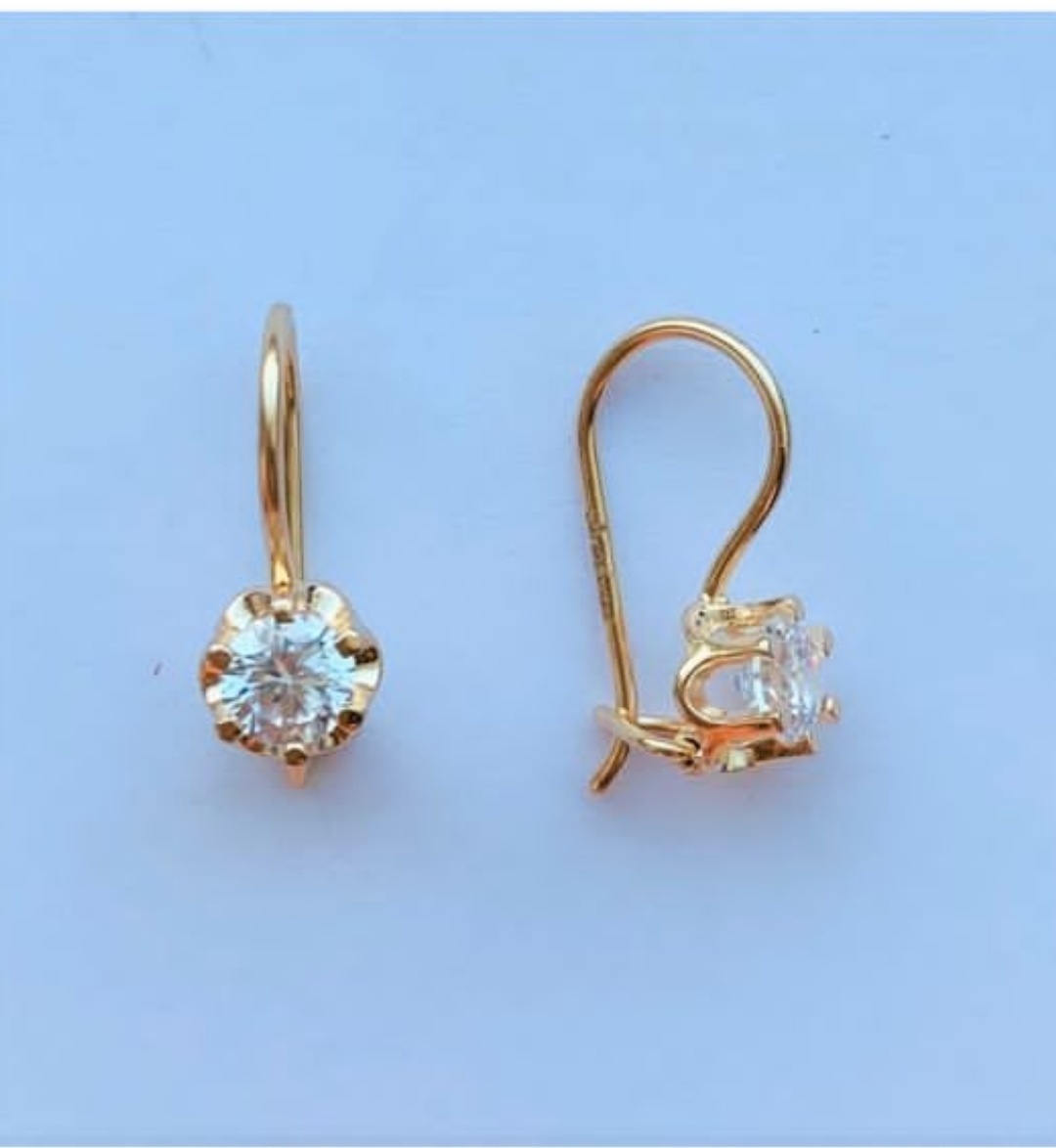 Серьги Diamond 501586 вес 1.01 г золото, фианит
