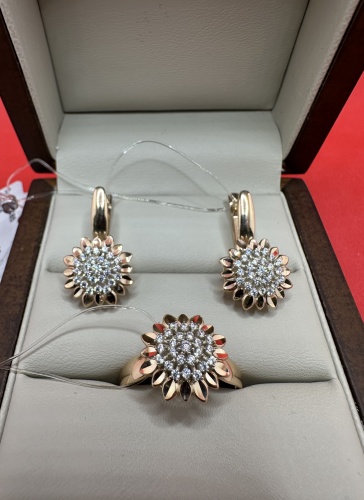Золото России Alone Jewelry вес 6.73 г золото, фианит