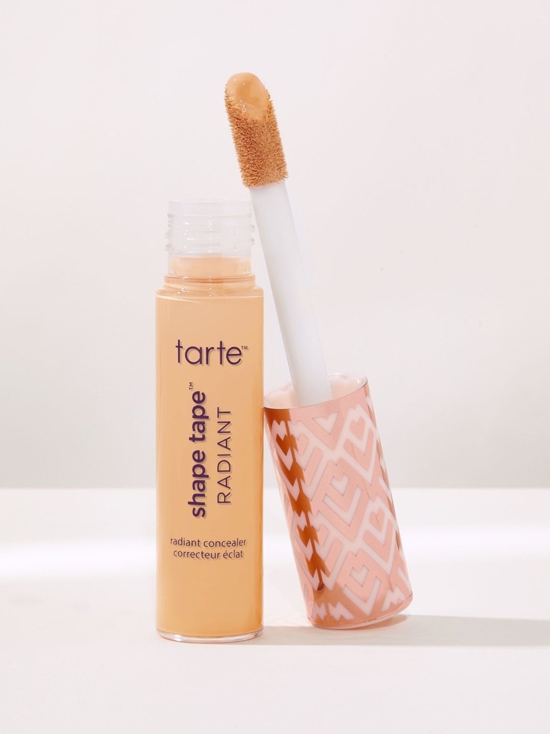Tarte Radiant Shape Tape консилер 27S light-medium sand