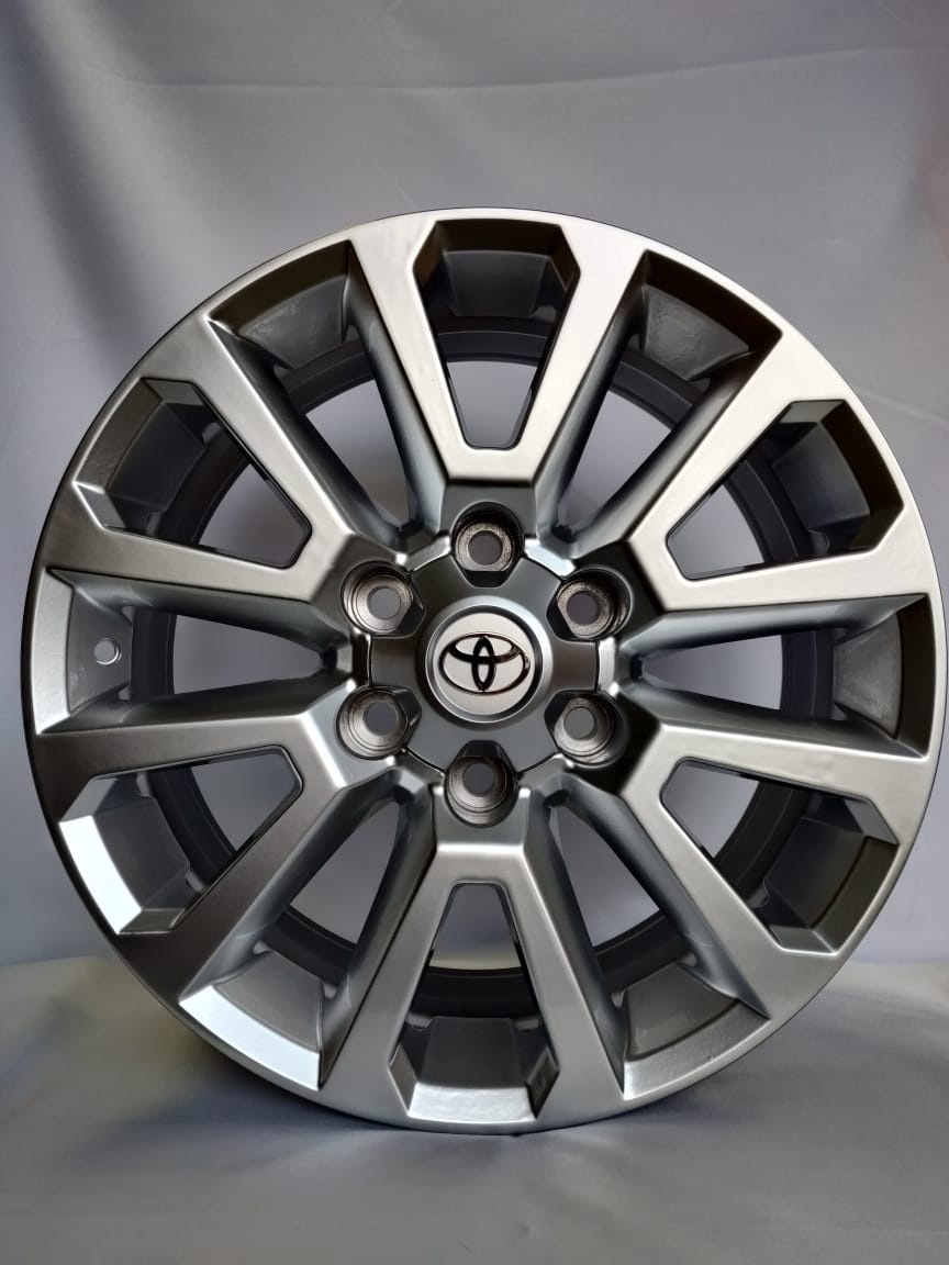 Toyota 257 7.5x18/6x139.7 D110.1 ET25 серебристый