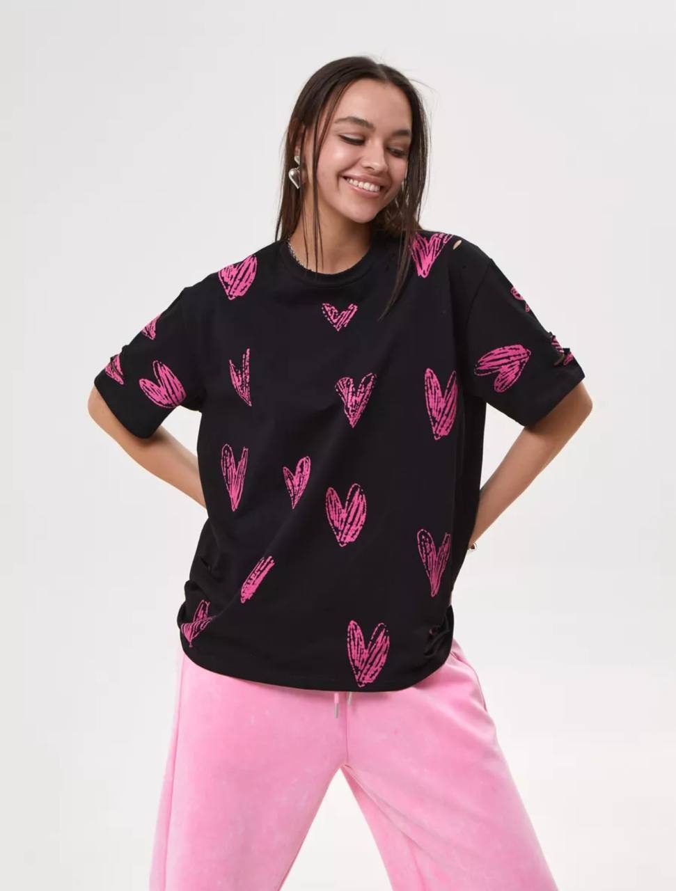Футболка TMH_TREND.KZ Сердечки черный