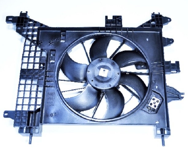Вентилятор охлаждения рено дастер дизель. Вентилятор парус. Вентилятор радиатора рено дастер. Крепление диффузора вентилятора дастер. Рено дастер кожух вентилятора охлаждения.