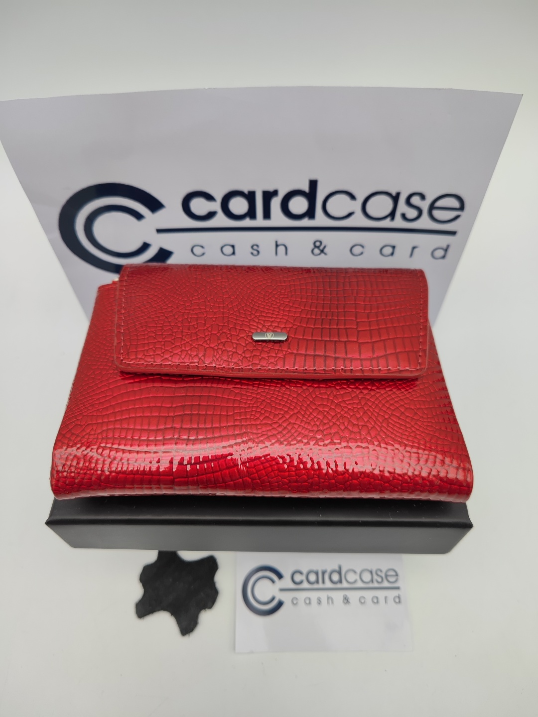 Кошелек CARDCASE металл, натуральная кожа красный