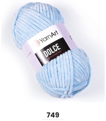 Моток YarnArt Dolce 749 голубой 120 м 100 г