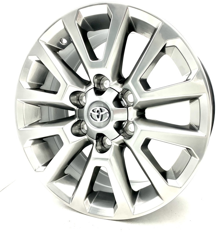 WorldWheels 91080 7.5x17/6x139.7 D106.1 ET30 серебристый