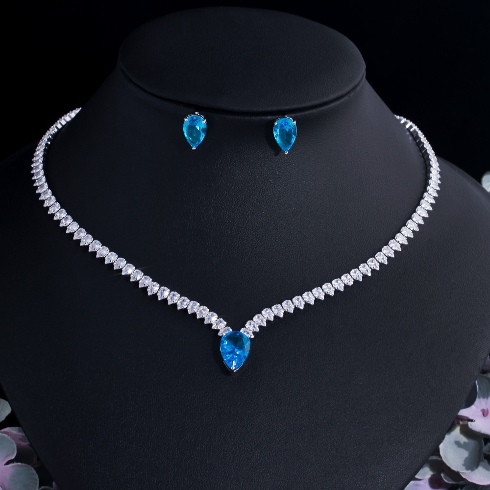 LoLo Crystals длина 42 см бижутерный сплав, цирконий