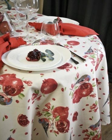 Скатерть Maryam decor & textile Гранат 170x170 см, полиэстер, хлопок, дак, 1 шт