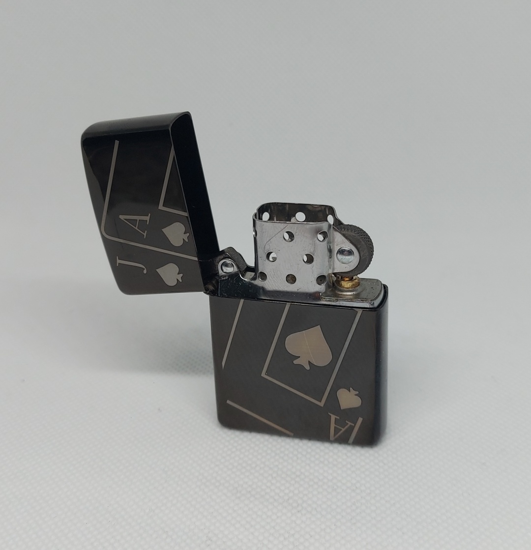 Zippo бензиновая зажигалка 091089Vip, латунь