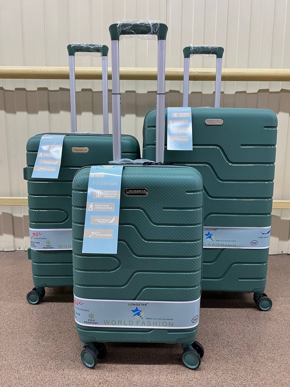 Комплект чемоданов Longstar pp8801 полипропилен 200 л бирюзовый
