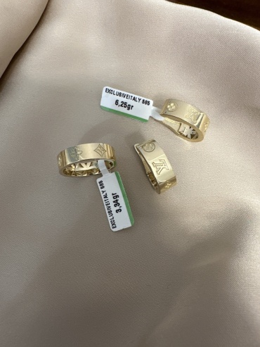 Exclusive Italy 36887543 вес 9.59 г золото, без вставок