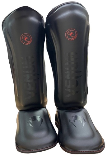 Venum Challenger Standup Shin Guards 1001 черный M