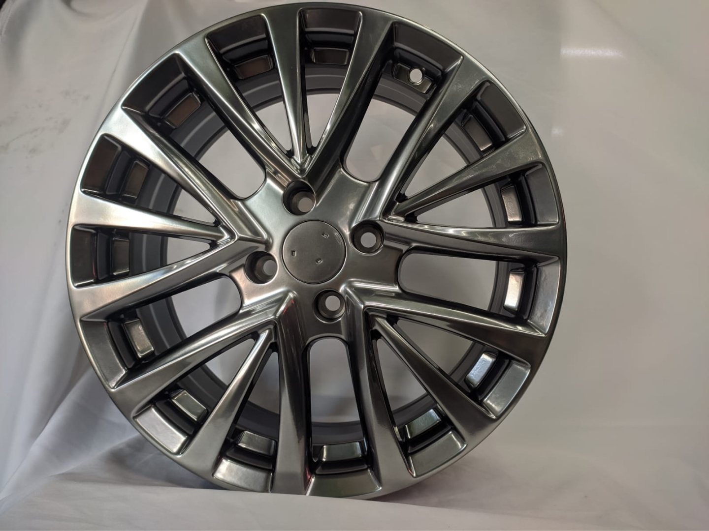 RS 727 6.5x16/4x100 D67.1 ET35 графит