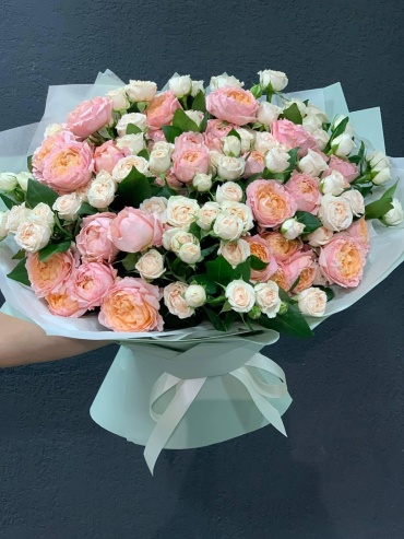 PRO.DECOR букет в оформлении роза, кустовая роза 25 шт 50 см